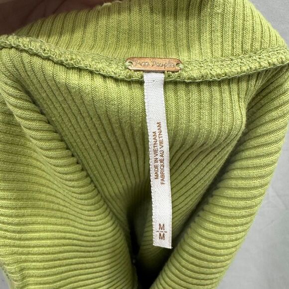 Free People Ribbed Bridgette Button Tank Top Tarragon Green Size M - Picture 7 of 8